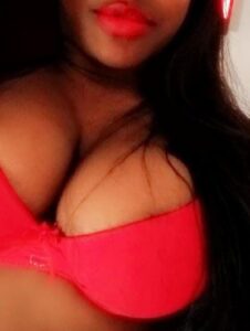 Giulietta, bellissima mulatta solo fino a lunedì mattina. Foto vere 100%