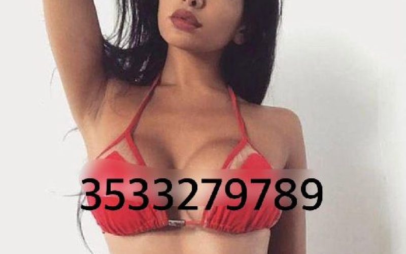 Splendida e sensuale, + bella dal vivo. Con me non esistono limiti.