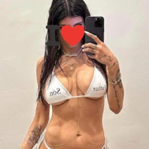 Bellissima sensuale e raffinata