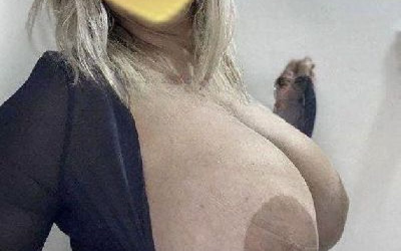 Sabrina italianissima   una vera carica erotica con curve da sballo!