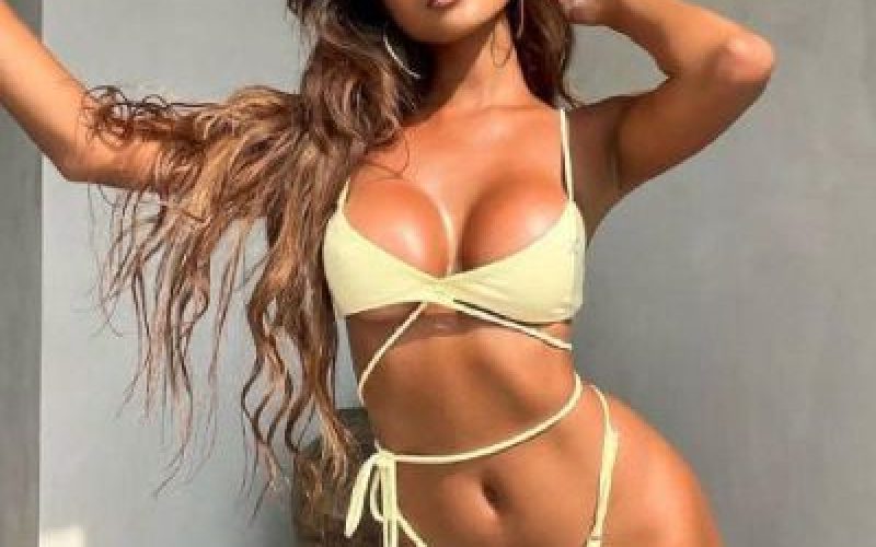 Valeria bellissima spagnola
