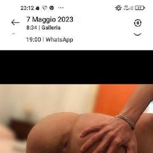 Sexy  bel culetto  cerca bei tipi arabi molto dotati .. soprattutto marocchini … con grosso membro .